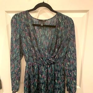 Flutter sleeve green print dress